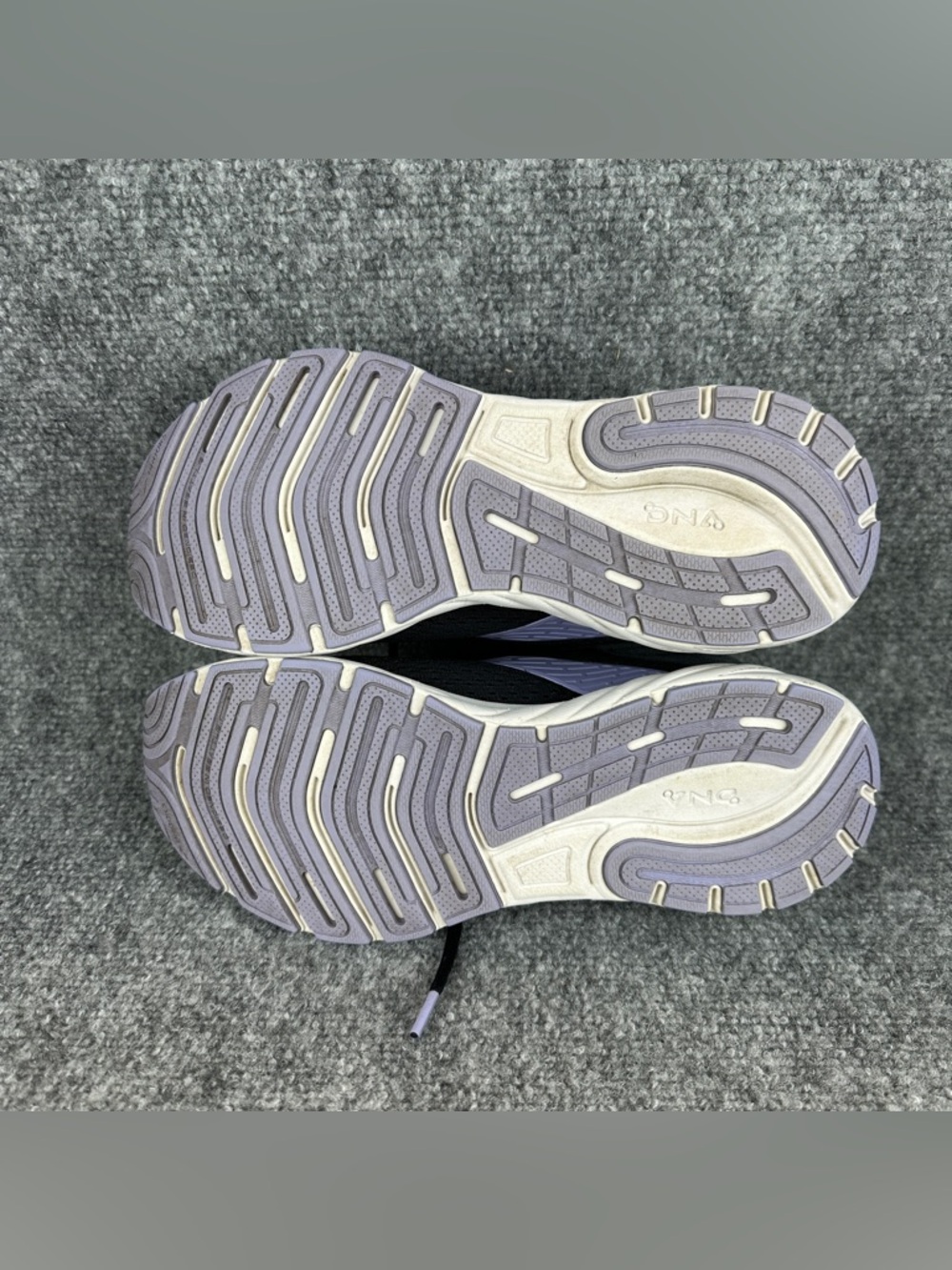 Brooks Anthem 6 Women's Running Shoes Ebony Lavender Copper Sneakers Size 8.5 - Picture 16 of 16